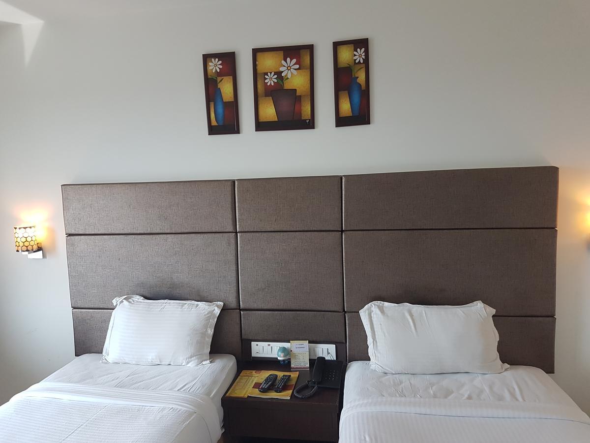 โฮเต็ล ซิทารา แกรนด์ มิยาปุร Hotel ไฮเดอราบัด ภายนอก รูปภาพ